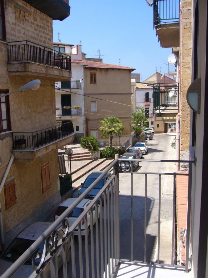 Casaleo Hotel Campofelice Di Roccella Bagian luar foto